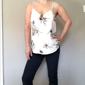 Dynamite Floral Tanktop